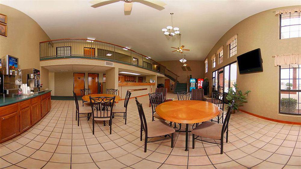 Super 8 By Wyndham Morrilton Motel Exterior photo